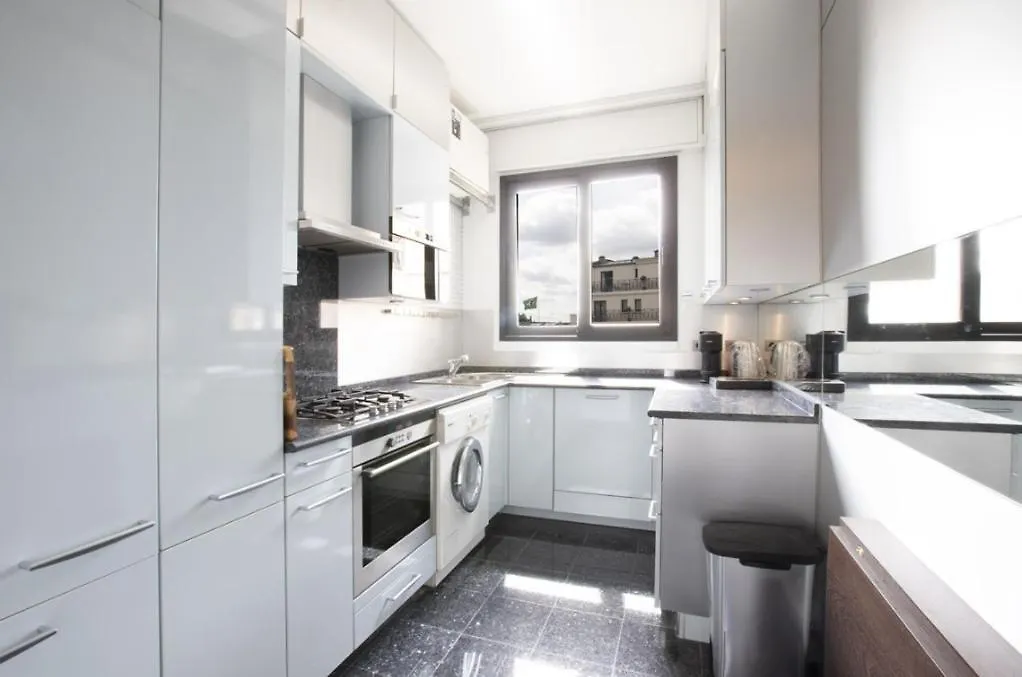 Apartamento Jolie Appartement Paris Champs Elysee