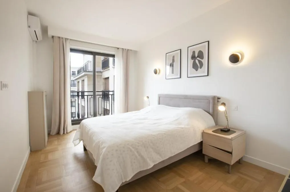 Jolie Appartement Paris Champs Elysee Francia